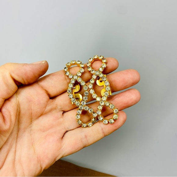 Vintage Rhinestone Shoe Clips Clear Prong Set Crystals - Picture 11 of 11